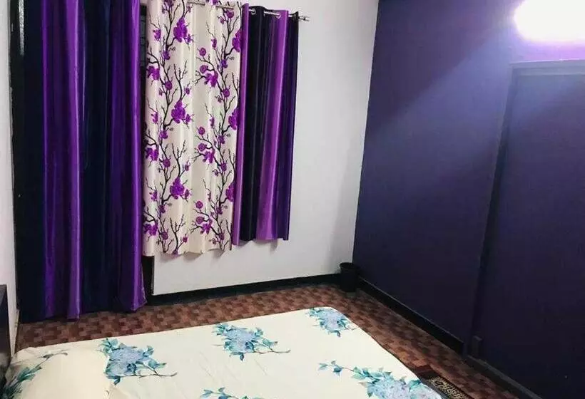 Oyo Hotel Hometown