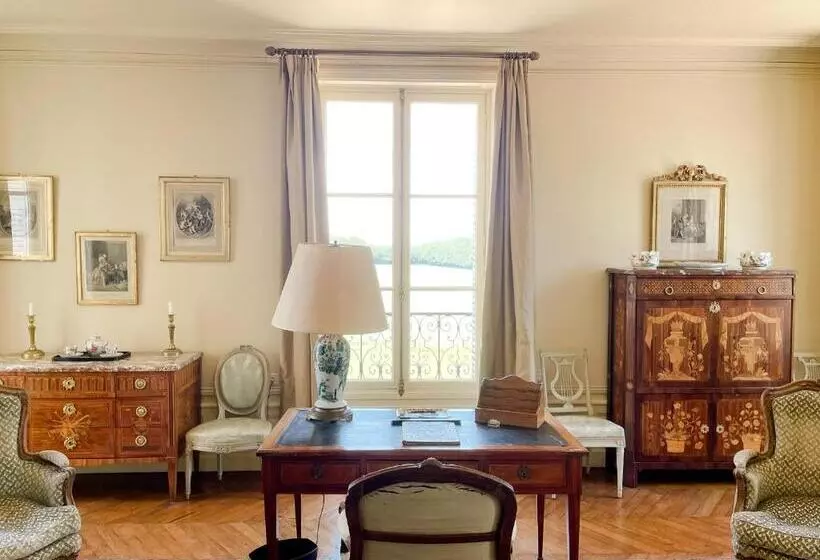 ペンション Château Du Domaine Du Réveillon