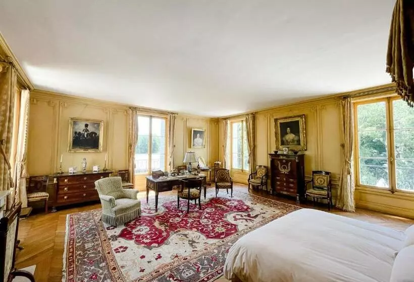 ペンション Château Du Domaine Du Réveillon