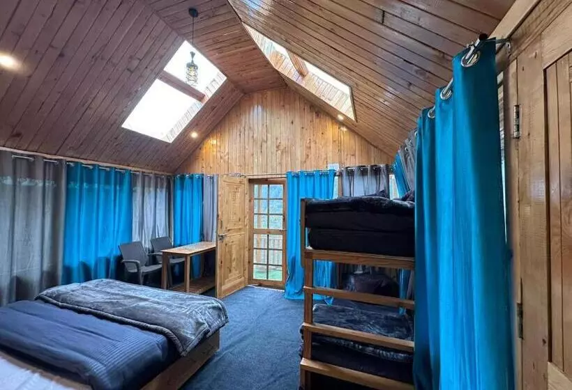 ペンション Cottage By The Forest Pinnacle & Cafe Tandi Jibhi