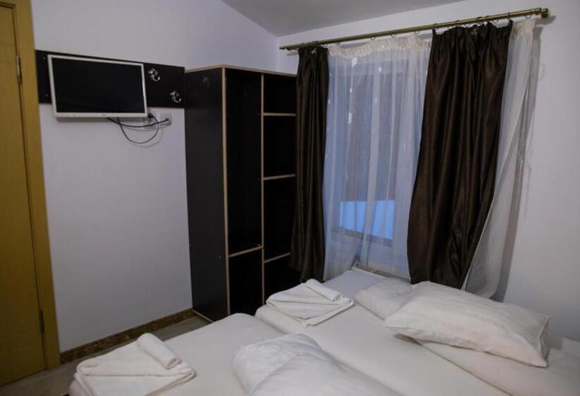 פנסיון Dor De Munte Straja