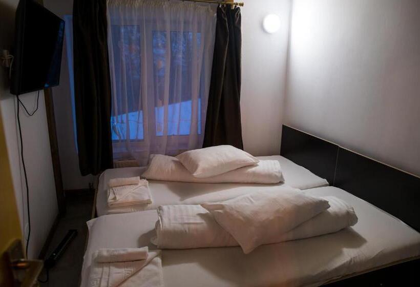 פנסיון Dor De Munte Straja