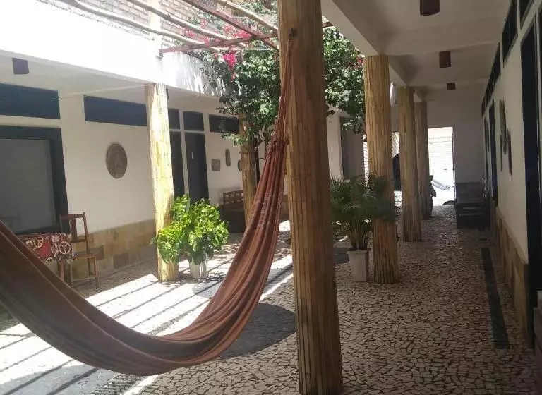 ペンション Eden Pousada