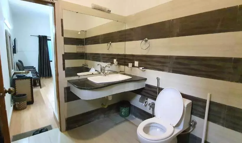 پانسیون Infinity Villa