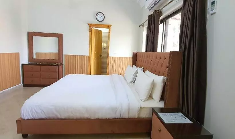 پانسیون Infinity Villa