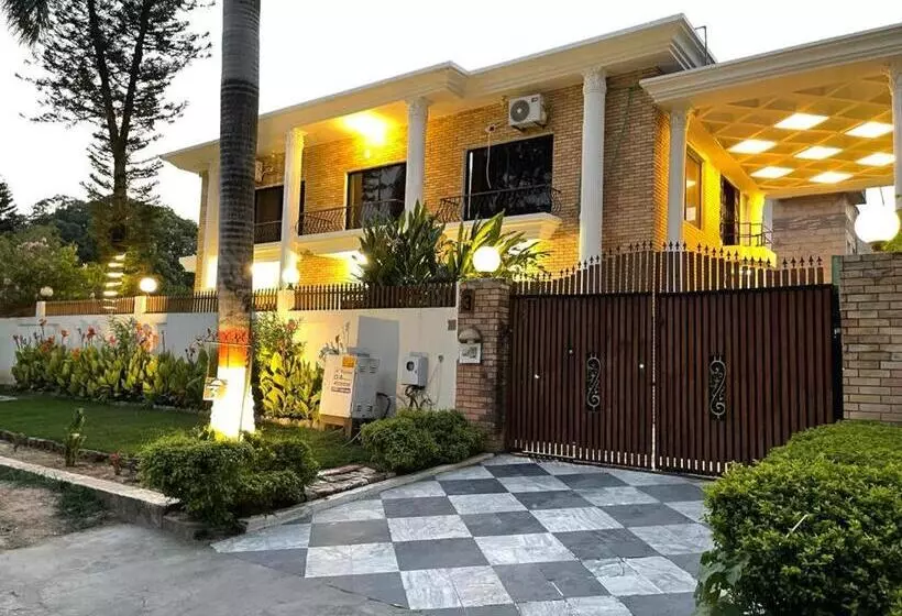 پانسیون Infinity Villa