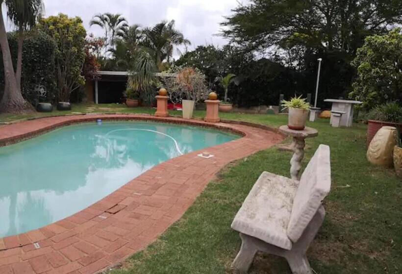 Пансион Seaside Sunny Stay