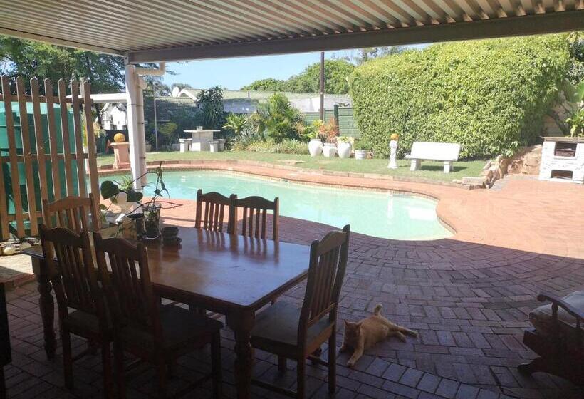 Пансион Seaside Sunny Stay