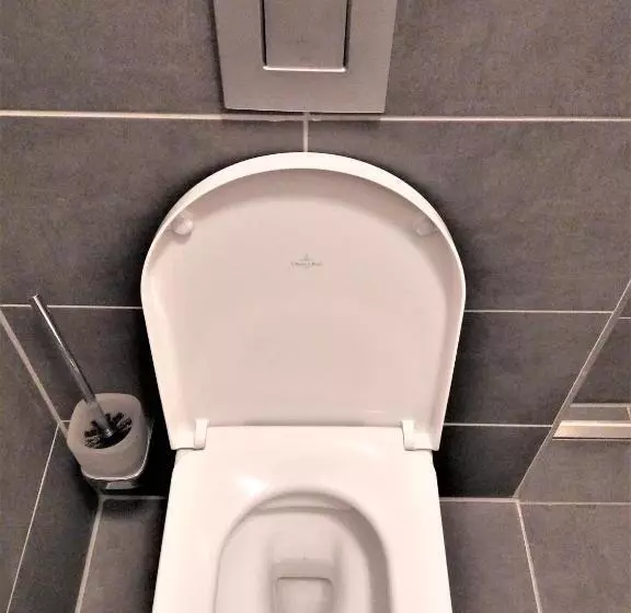 ペンション Sroom Stuttgart Flughafen Messe
