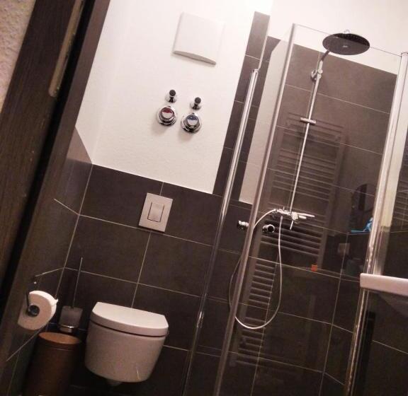 Majatalo Sroom Stuttgart Flughafen Messe