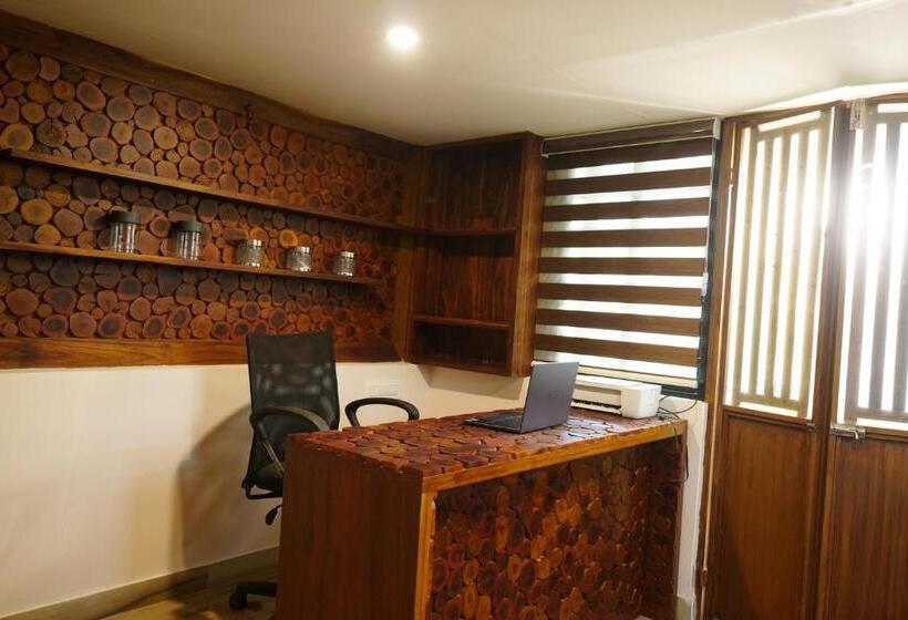 منتجع The Tree Organic Farm And Stay   Non Alcoholic Property