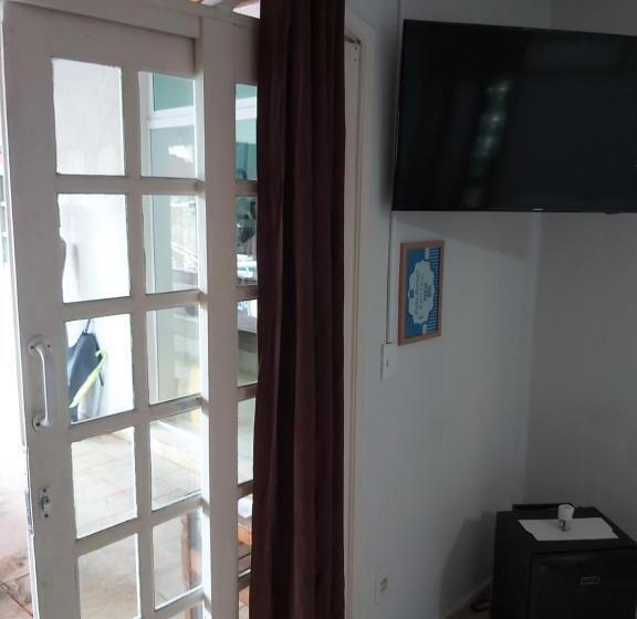 호스텔 Cristal Do Guarujá Pousada