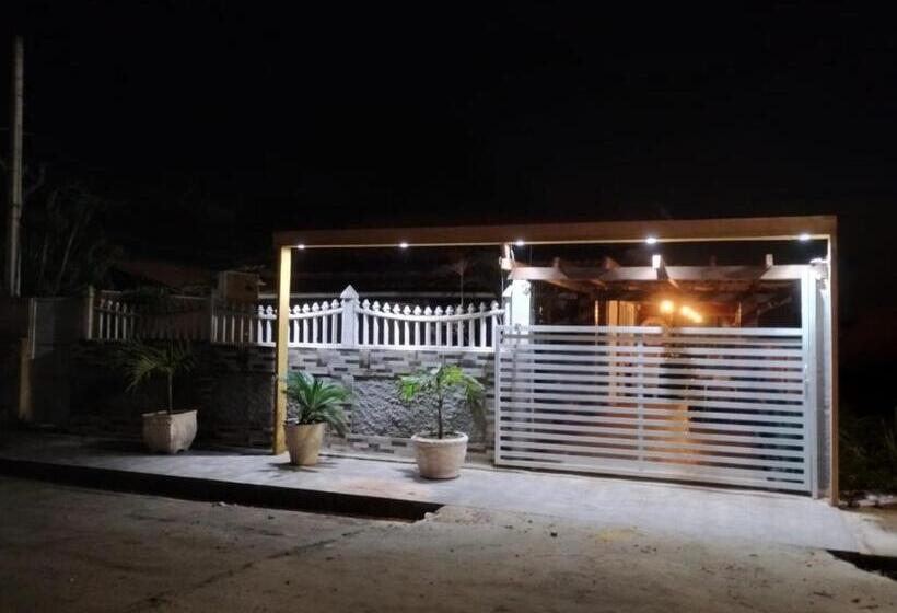 Общежитие Pousada Recanto Beach House   Cabo Frio   Rj  Unamar  Cond Florestinha   1 Min A Pé Da Praia