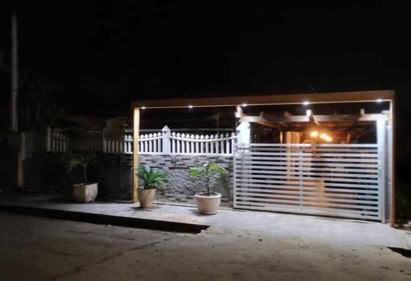 Общежитие Pousada Recanto Beach House   Cabo Frio   Rj  Unamar  Cond Florestinha   1 Min A Pé Da Praia