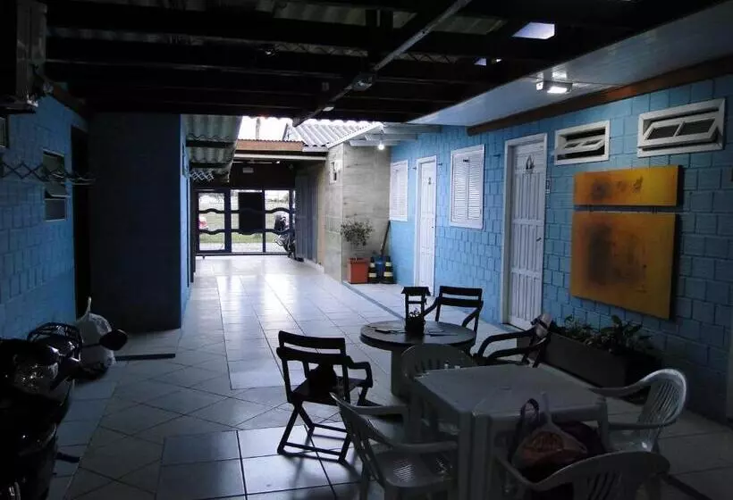 Retkeilymaja Recanto Do Sol Pousada