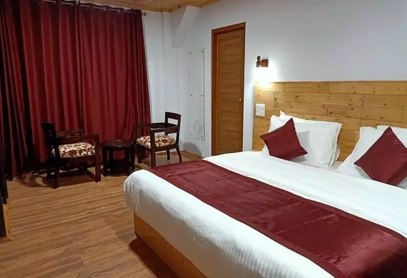 Aamiaismajoitus (B&B) Aranyavilas