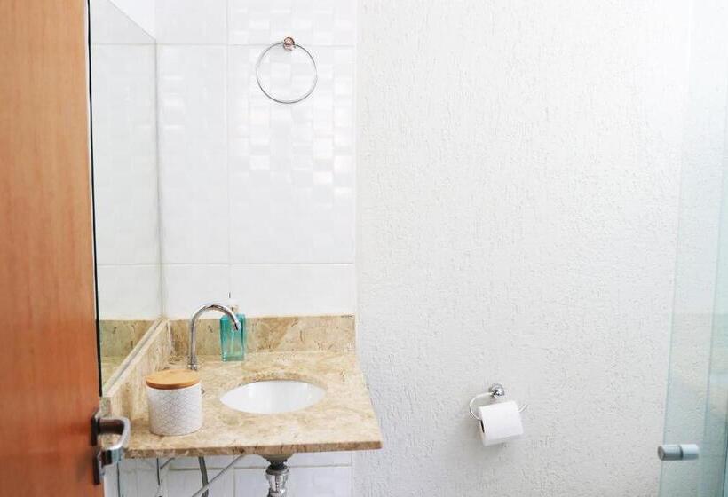 تختخواب و صبحانه Casa Lumen Home Hostel Lgbt