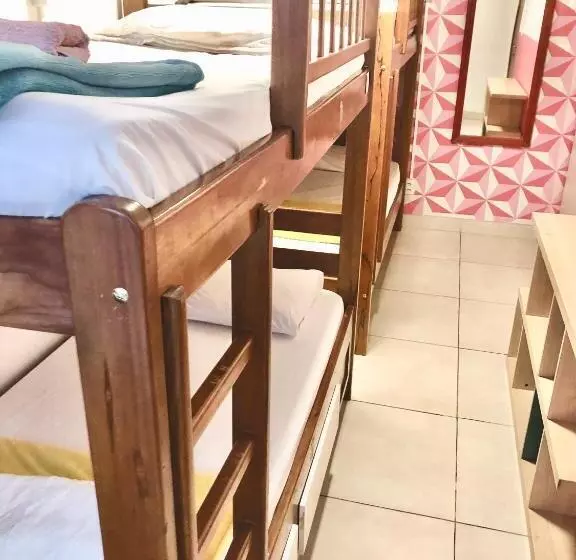 ベッドアンドブレックファースト Casa Lumen Home Hostel Lgbt