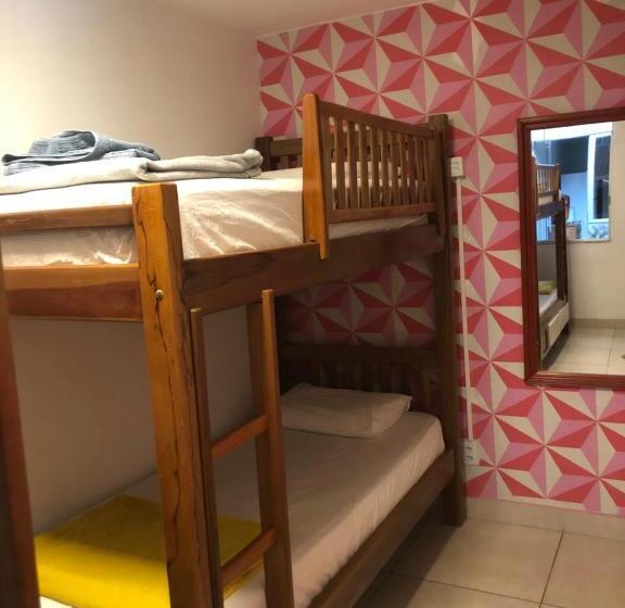 تختخواب و صبحانه Casa Lumen Home Hostel Lgbt