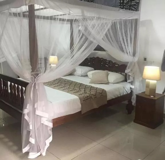 Aamiaismajoitus (B&B) El Corazon De Hikkaduwa