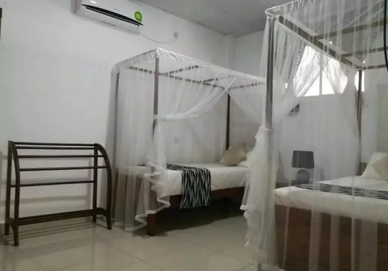 Aamiaismajoitus (B&B) El Corazon De Hikkaduwa