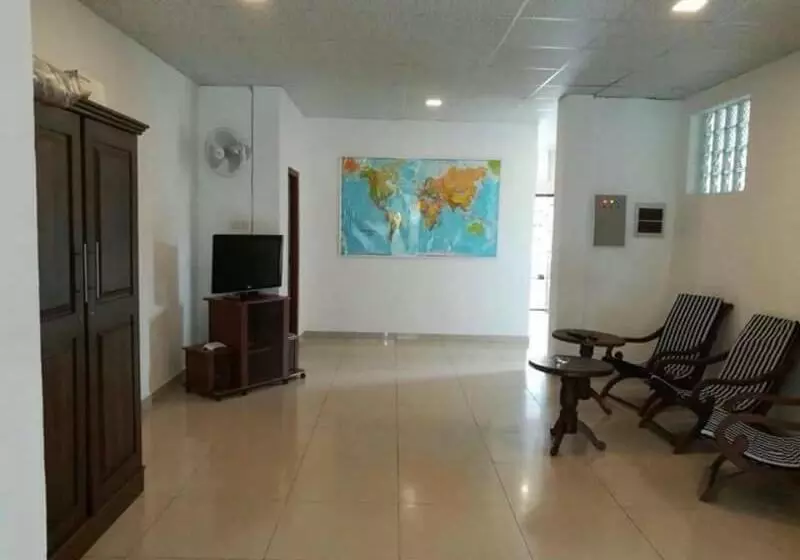 Aamiaismajoitus (B&B) El Corazon De Hikkaduwa