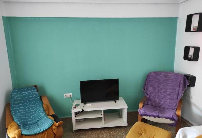 Bed and Breakfast Piso Compartido Cerca De La Universidad Ceu