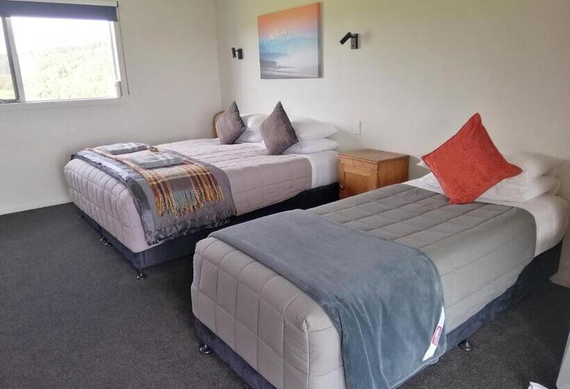 Bed and Breakfast Scenic Waterways Retreat