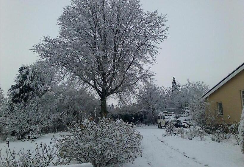 민박 Yellowwood Cottage