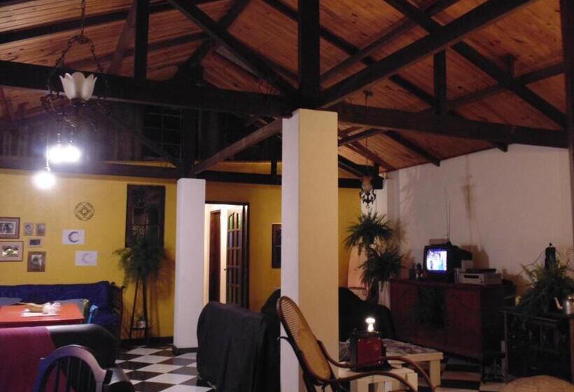 Hostel Casa Do Bolaxa