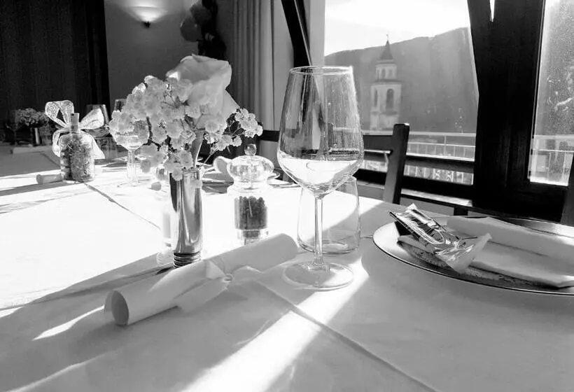 ホテル Albergo La Perla