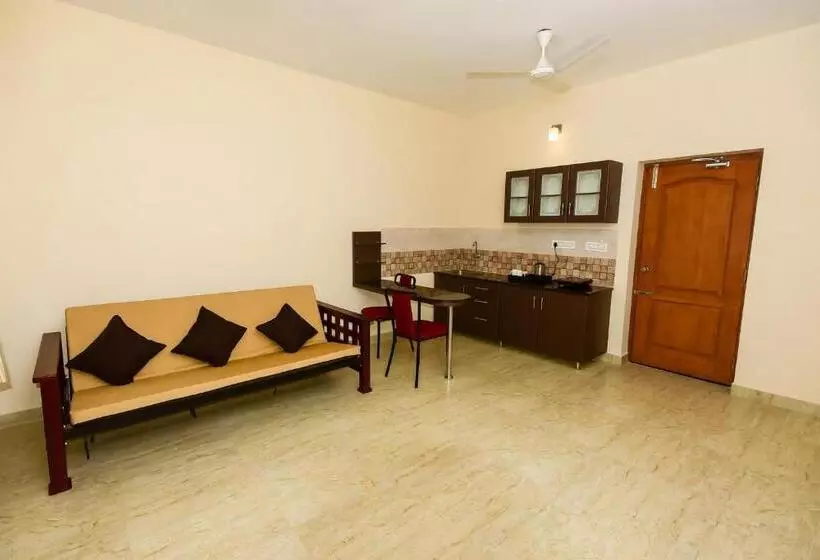 ホテル Brindhavan Residency