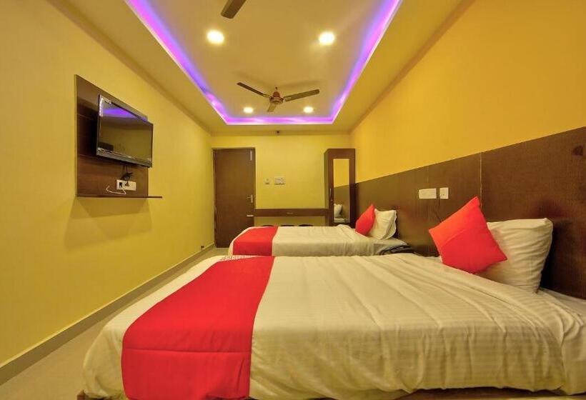 Hotel Collection O Joliday Inn