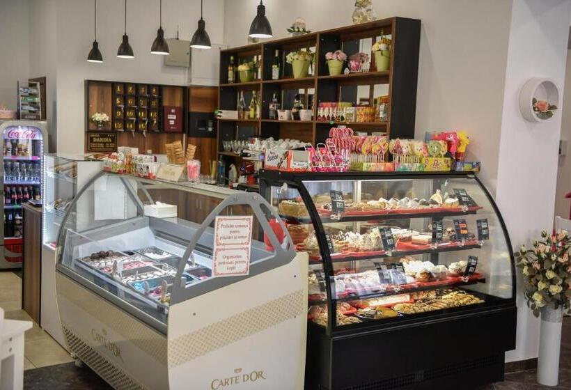 בית מלון כפרי Darina Tarnaveni