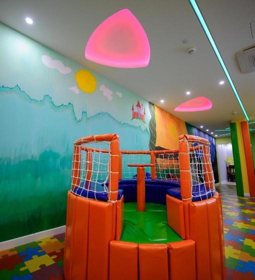 هتل In Park Villa