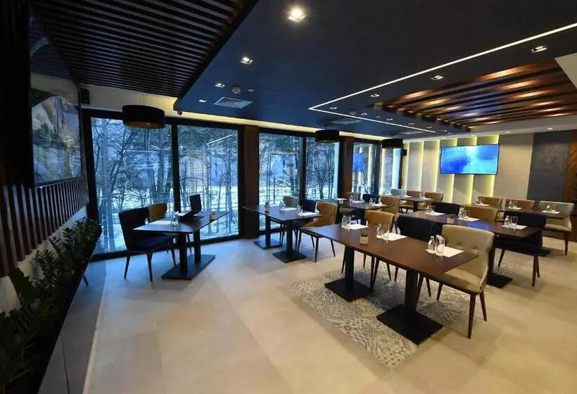 هتل In Park Villa