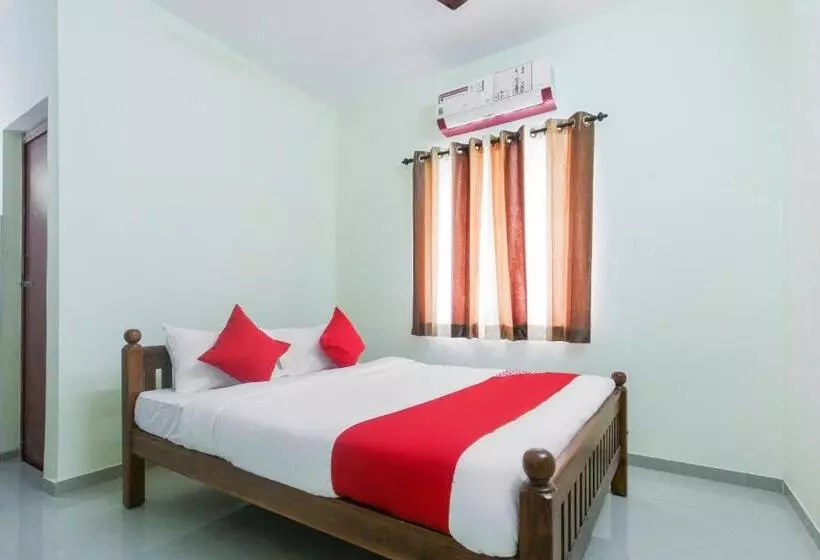 ホテル Oyo Flagship Nest Residency