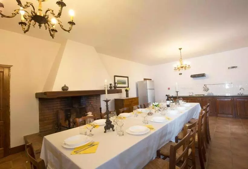 Hotelli Podere Figlinelle