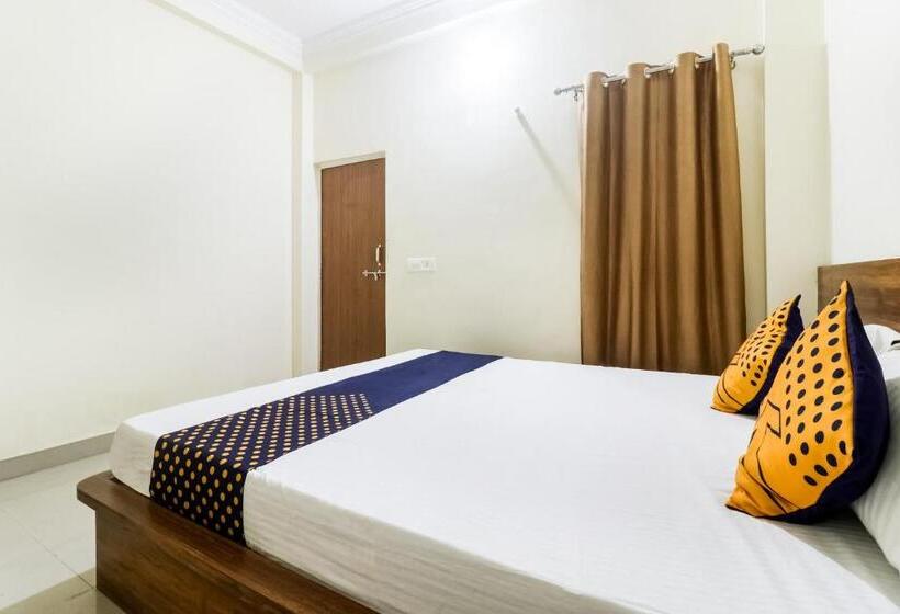 Hotel Spot On 40073 Yash Homestay