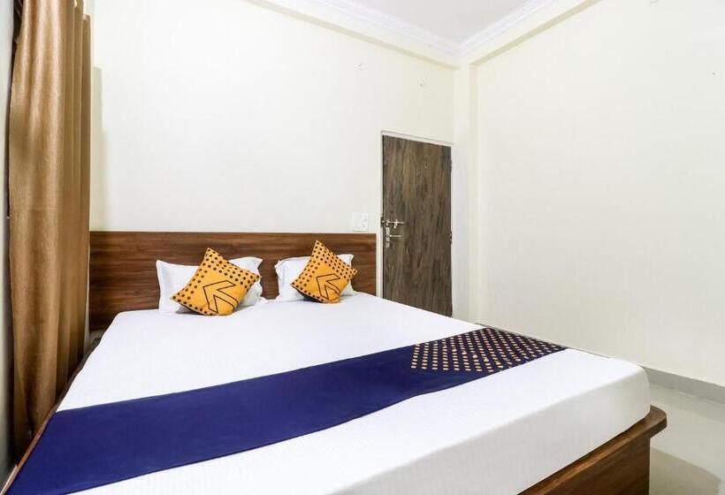 Hotel Spot On 40073 Yash Homestay