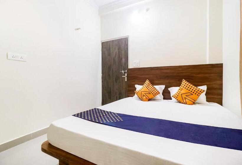 Hotel Spot On 40073 Yash Homestay