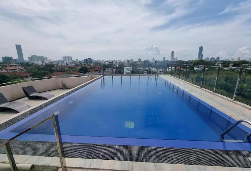 Legends Towers Apartments