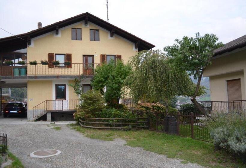 بنسيون Camera Fenis