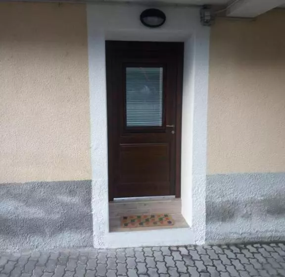 Majatalo Camera Fenis