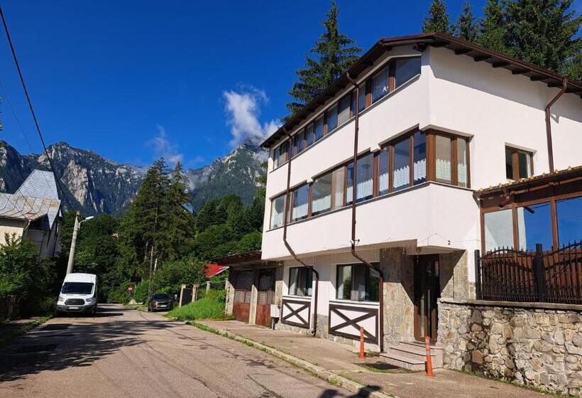 Pensjonat Casa Dobre