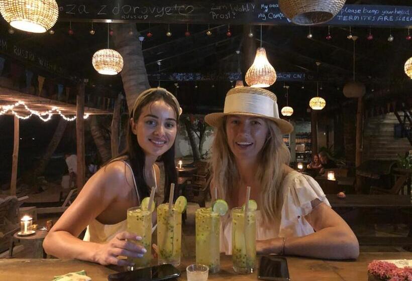 פנסיון Dream Cabana