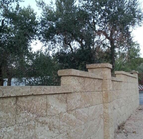 פנסיון La Casa Malu