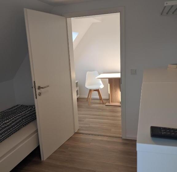 Пансион Monteurzimmer In Ludwigshafen Oppau Nähe Zu Basf