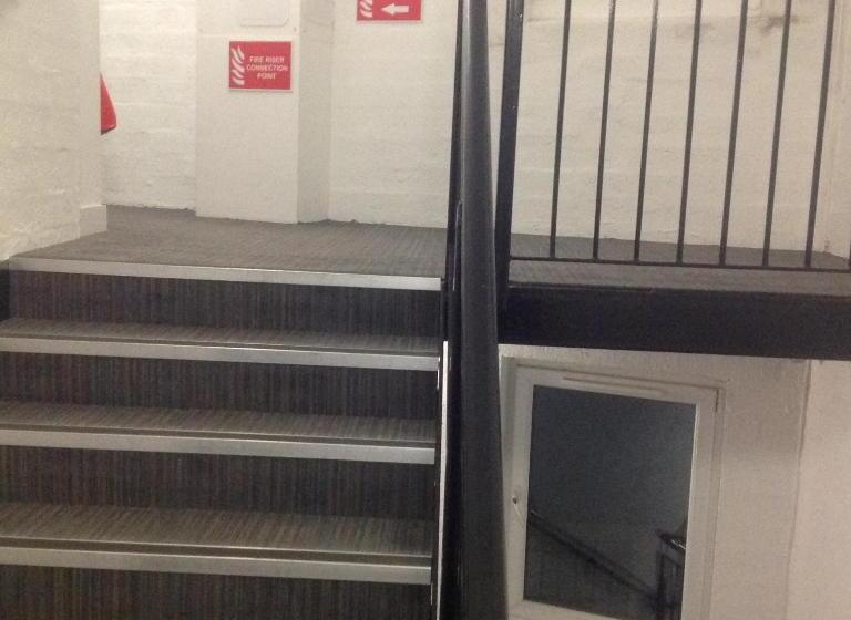 پانسیون Westend Property