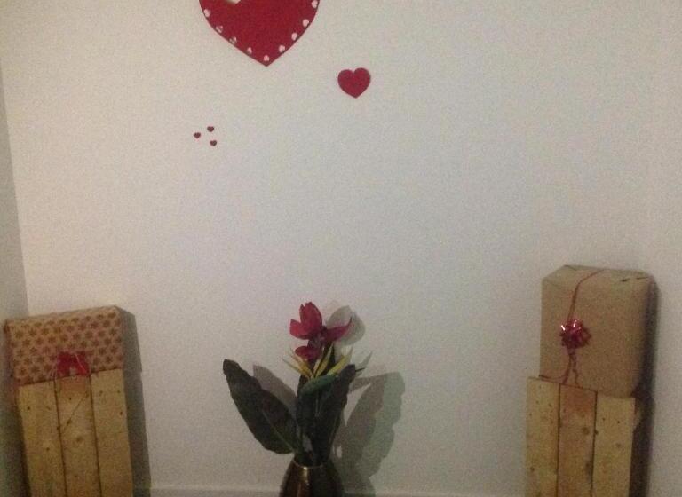 پانسیون Westend Property